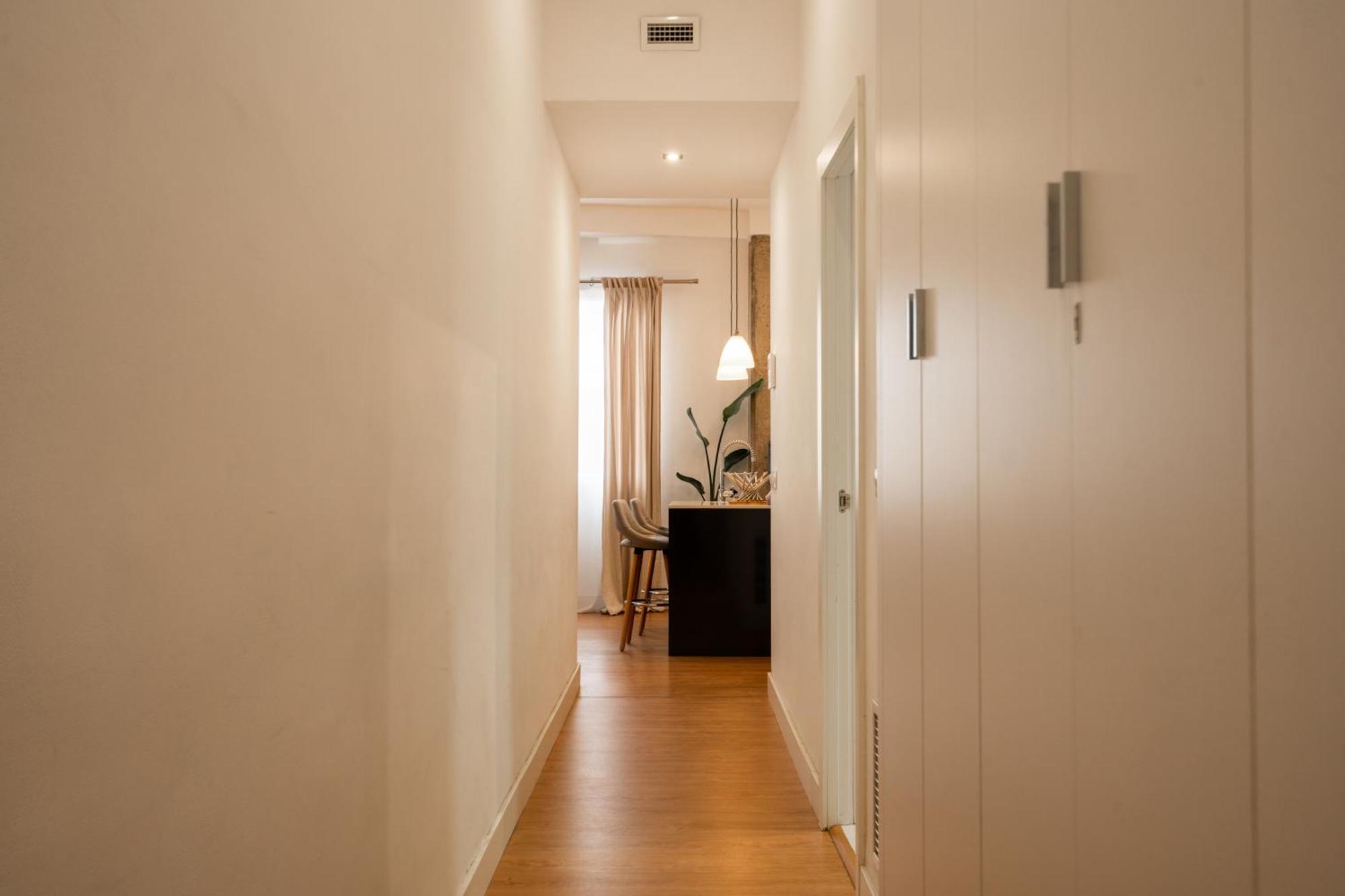 Con Terraza Y Bano Privado Y Comodidades Compartidas Privatunterkunft Valencia